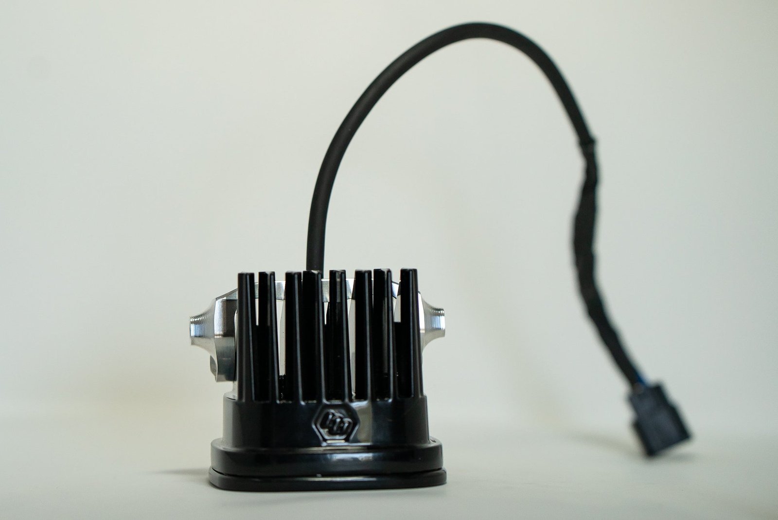 Squadron Pro Headlight - Ultra Bee